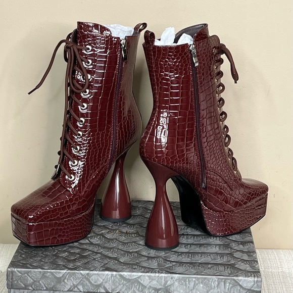 Azalea Wang Brown Croc Patent Heel Bootie - Picture 5 of 8